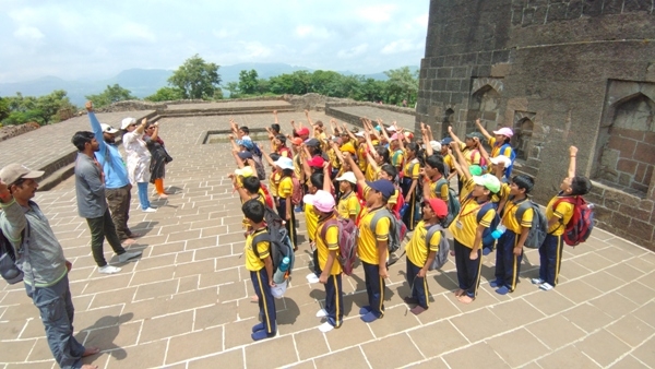 Shivneri Fort